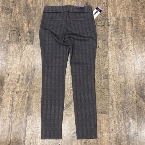 Dalia Gray Plaid Pants - Picture 4 of 9